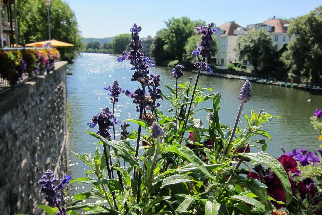 Blick von der Neckarbrücke in Tübingen